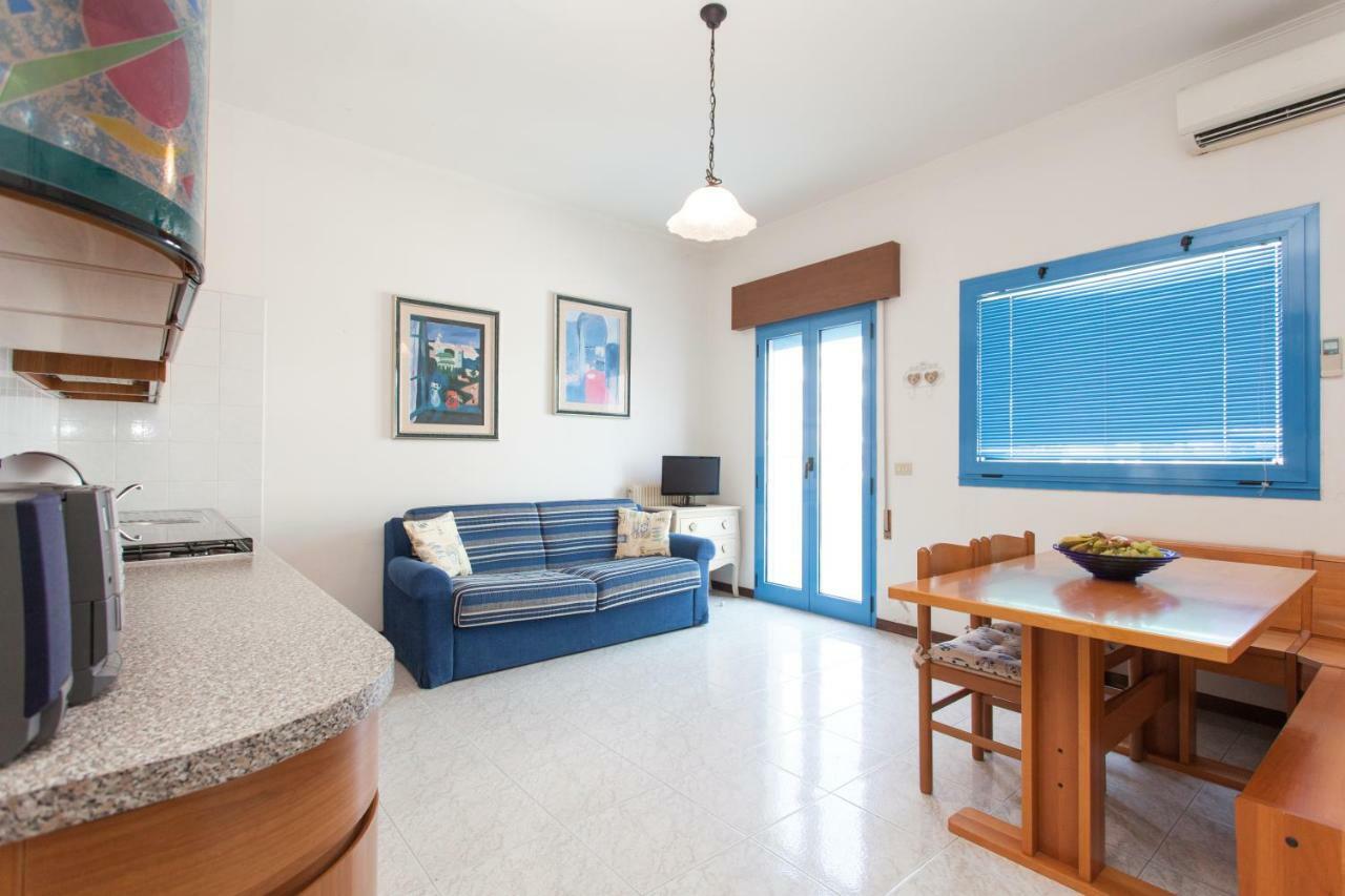 Petite Maison ลิโดดิเยโซโล ภายนอก รูปภาพ